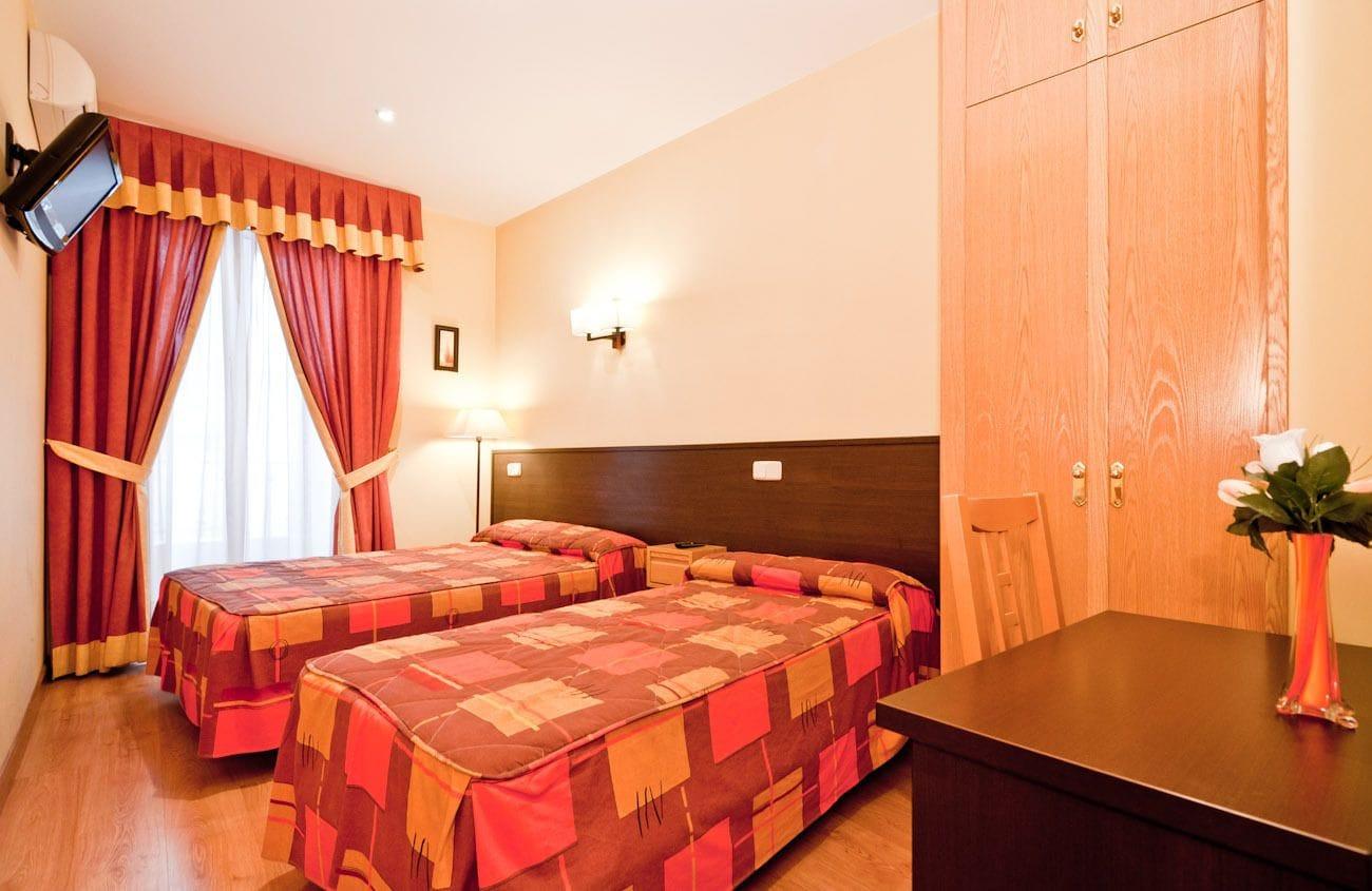 Hostal Las Cortes مدريد المظهر الخارجي الصورة
