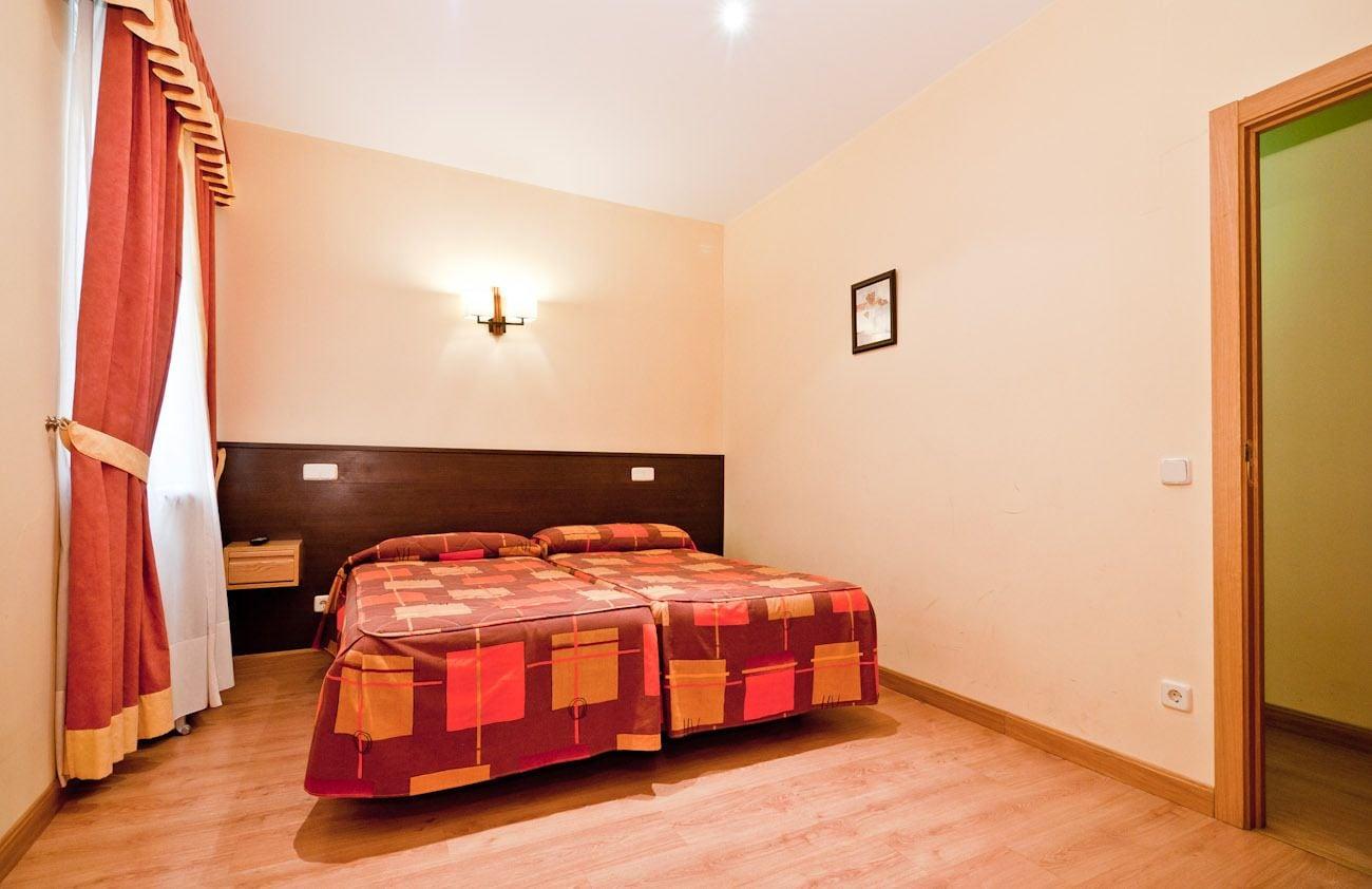 Hostal Las Cortes مدريد المظهر الخارجي الصورة