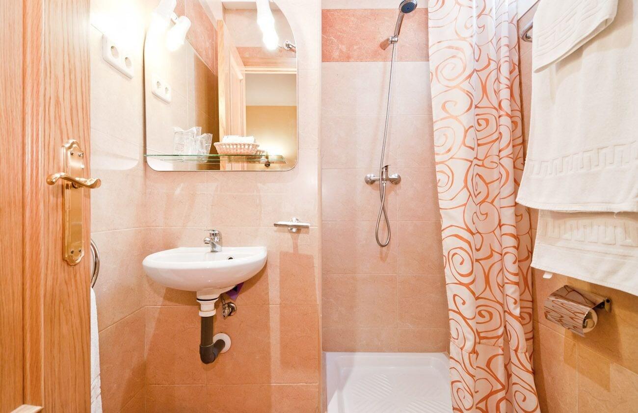 Hostal Las Cortes مدريد المظهر الخارجي الصورة