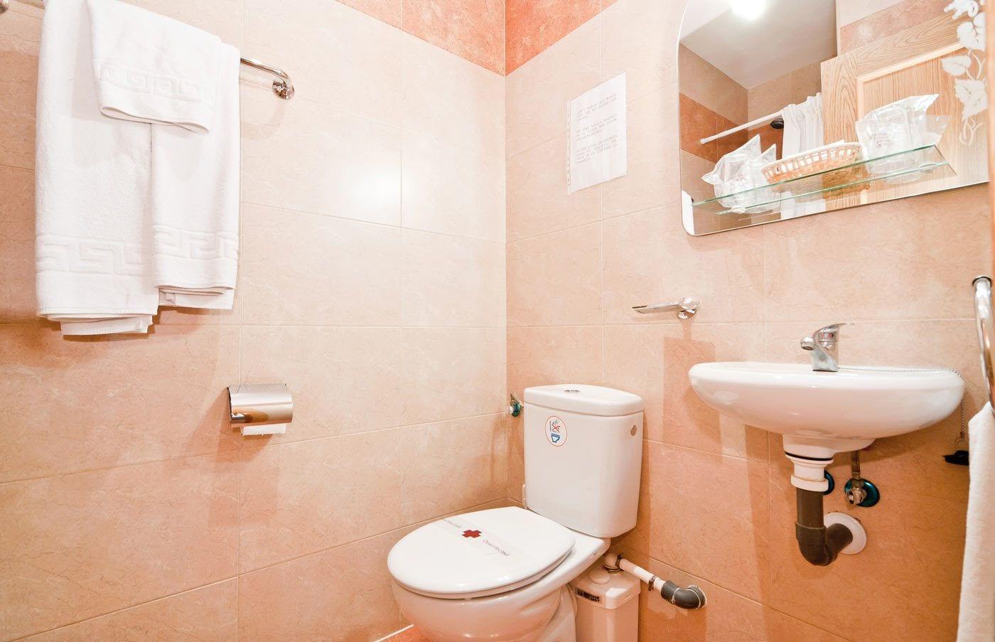 Hostal Las Cortes مدريد المظهر الخارجي الصورة